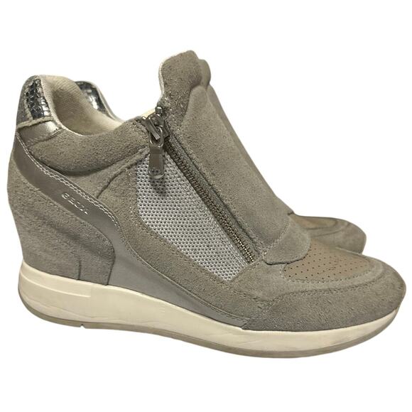 Geox Nydame wedge sneaker light grey & silver Italian suede & leather size 38=7 - Picture 1 of 12